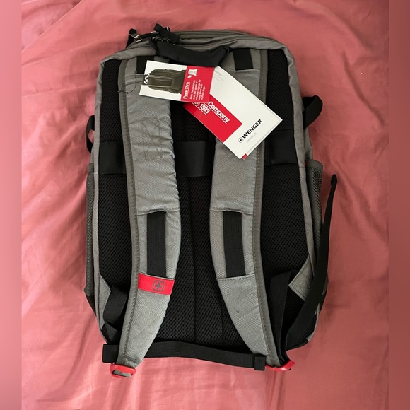 New WENGER 16” laptop backpack - Picture 5 of 5